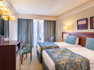 VILLA SIDE HOTEL