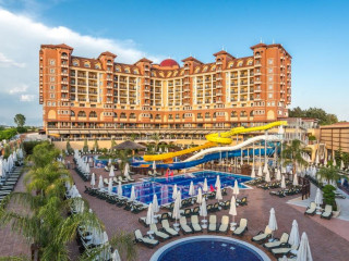 Pine Bay Holiday Resort