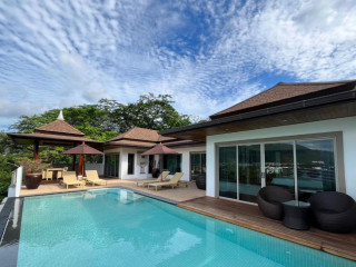 Villa Tantawan Resort - Private Pool Villas