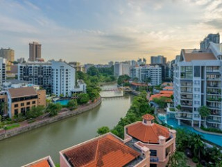 VILLAGE RESIDENCE ROBERTSON QUAY