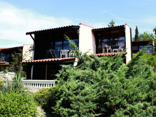 Villas Elenite