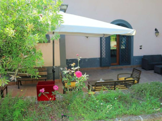 VILLETTA CAPODIMONTE