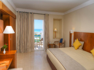 Vincci Helios Beach