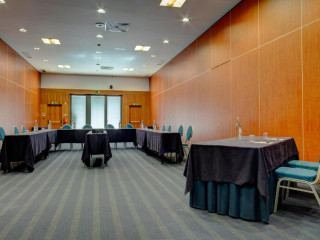 Vip Executive Santa Iria Hotel