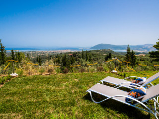 Daphnis Villas