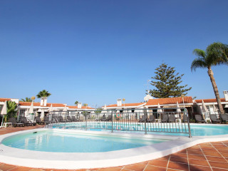 Vista Verde - Adults Only