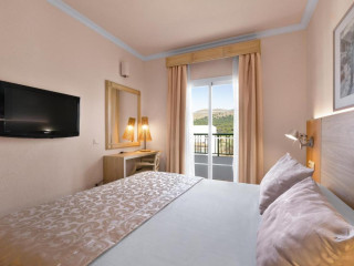 VIVA Cala Mesquida Resort & Spa