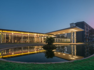 Vivanta Colombo Airport Garden