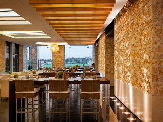 VOGO Abu Dhabi Golf Resort & Spa Formerly The Westin Abu Dhabi Golf Resort & Spa