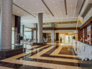 VOGO Grand Hotel Formerly Best Western Plus Hotel Dubai Academic City