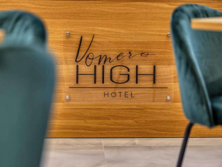 VOMERO HIGH HOTEL