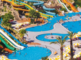 VONRESORT GOLDEN BEACH HOTEL