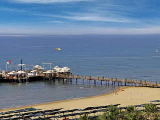 VONRESORT GOLDEN COAST HOTEL