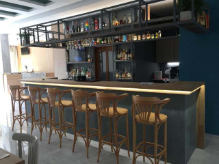 VOULA HOTEL