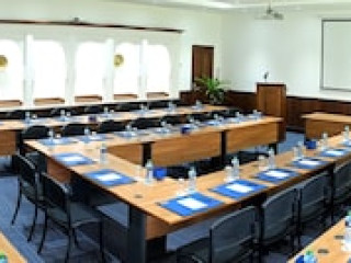 VOYAGER BEACH RESORT