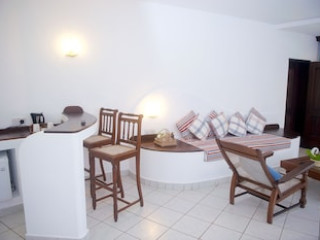 VOYAGER BEACH RESORT