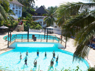 VOYAGER BEACH RESORT