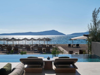 W Costa Navarino- Adults Only