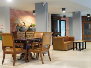 W22 BY BURASARI (SHA)