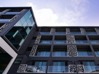 Wake Up Aonang Hotel