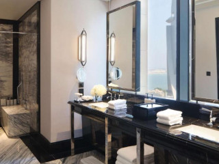 Waldorf Astoria Doha West Bay