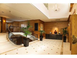 WALDORF ASTORIA VERSAILLES TRIANON PALACE