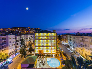 BELLAZURE HOTEL