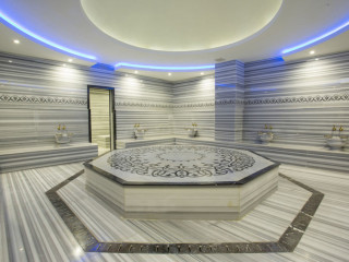 WATER SIDE RESORT SPA 