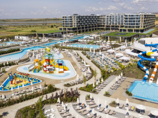 WAVE RESORT