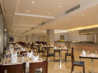 WAVES HOTEL (EX. TROPITEL)