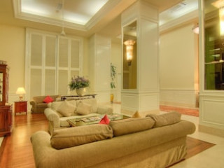 WEDGEWOOD RESIDENCES BY SWISS-BELHOTEL