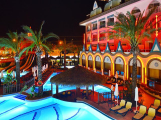 WELL PALACE SIDE (EX.SIDE CROWN CHARM PALACE)