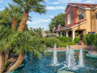 Westgate Flamingo Bay Resort