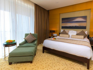 ELITE WORLD BUSINESS FLORYA
