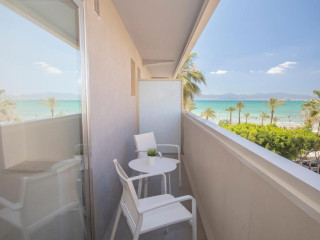 Hotel whala!beach