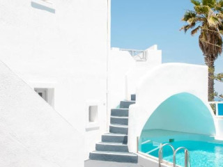 White Cave Villas