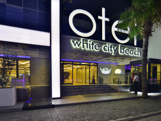 White City Beach Hotel