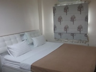 WHITE HOUSE ASOKE SUKHUMVIT 18