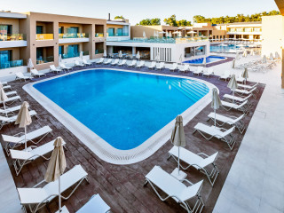 White Olive Elite Laganas