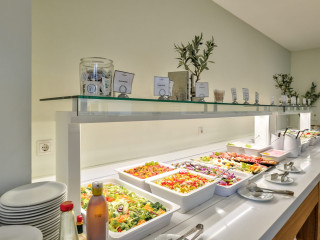 White Olive Premium Laganas