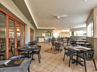 White Olive Premium Laganas