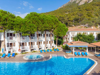 WHITE OTEL OLUDENIZ