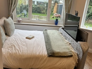 WIMBLEDON HOLIDAY LETS