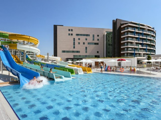CALELLA PARK - LA ESQUINA VERDE