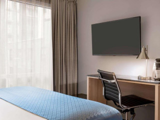 Wingate by Wyndham New York Midtown South/5th Ave