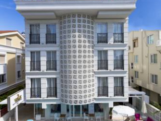 WISE BOUTIQUE HOTEL & SPA