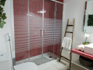 WOW SEA VIEW, 200mts to BEACH & 10 min To DOWNTOWN