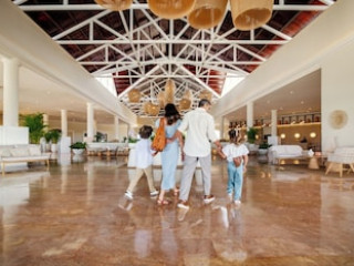 WYNDHAM ALLTRA PUNTA CANA ALL-INCLUSIVE RESORT