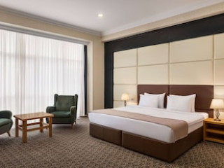 WYNDHAM BAKU
