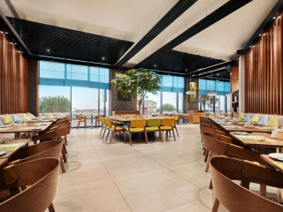 Wyndham Garden Ajman Corniche